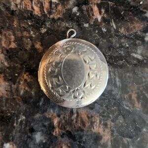 Locket Sterling Vintage
